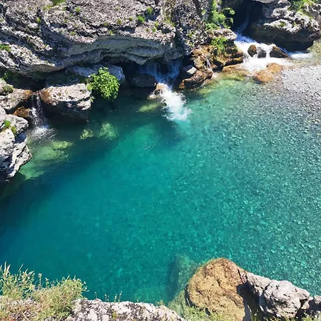 Relax Bar Vandrerhjem Podgorica